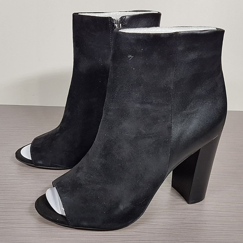 Sam Edelman Yarin Peep-Toe Bootie, Black Suede & Leather, Womens Size 10